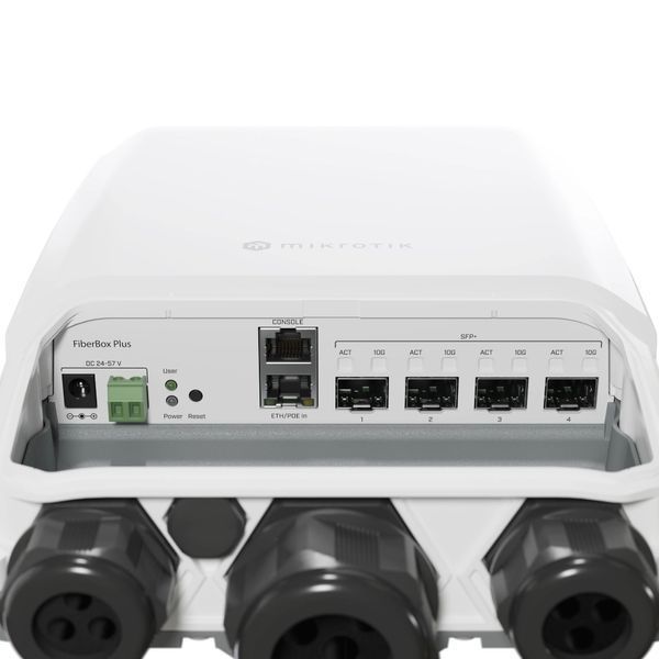 Mikrotik FiberBox Plus (CRS305-1G-4S+OUT) Комутатор 4 порти керований 109944 фото
