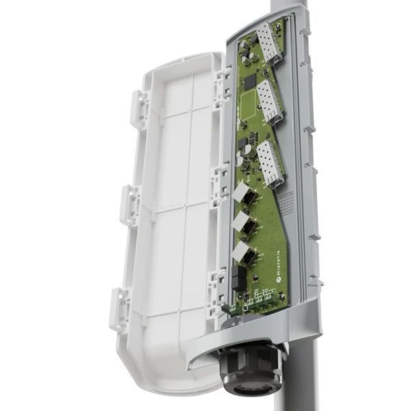 MikroTik GPERx6 (CSS606-1G-2Gi-3S+OUT) Комутатор зовнішній 121086 фото