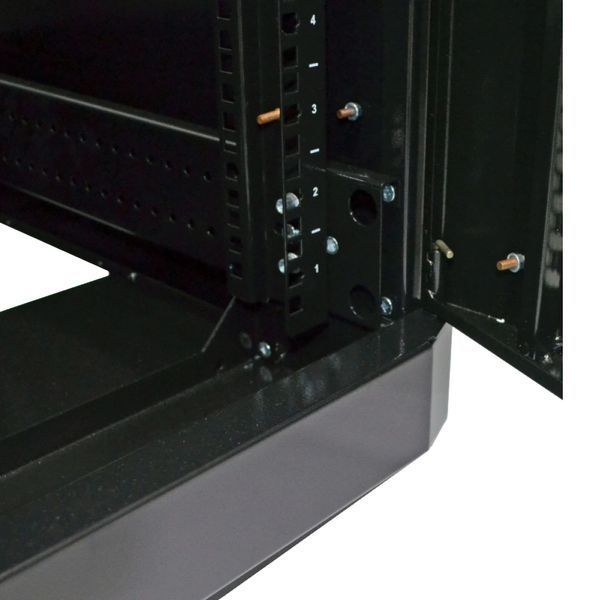 CMS (UA-MGSE33610MPB) 19" 33U 610х1055 Шкаф 99-00024359 фото